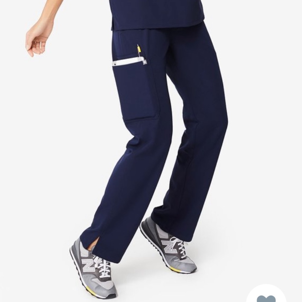 MEDIUM NAVY BLUE KADE CARGO SCRUB PANTS